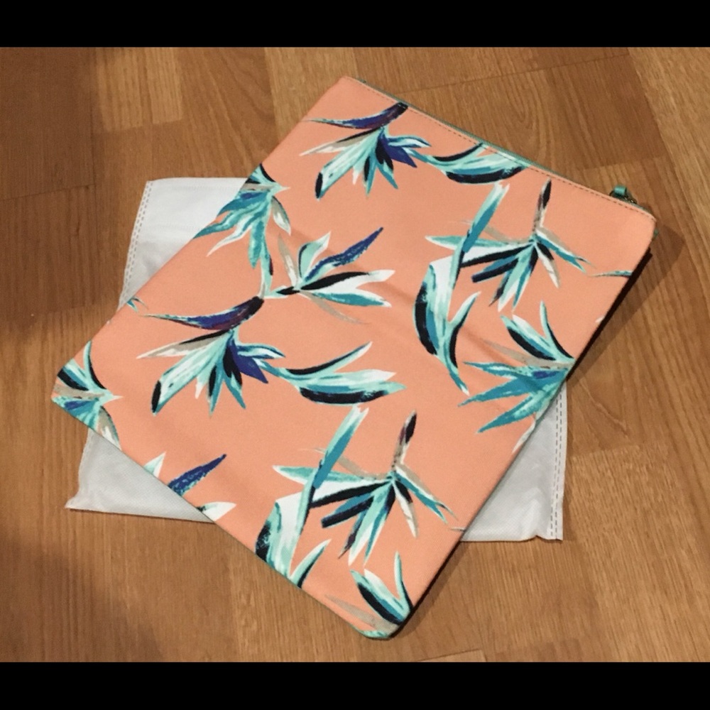 RACHEL PALLY REVERSIBLE CLUTCH - PARADISE